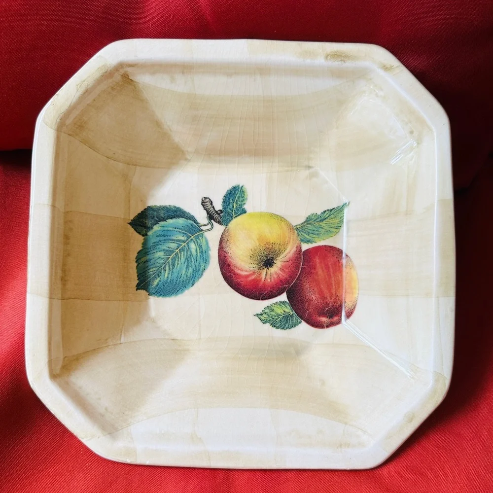 Vintage Ceramica Due Torri Octagonal Apple Bowl Made In Italy